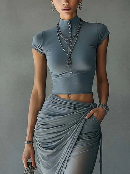 Conjunto Azul de Top Corto y Falda Maxi de Malla