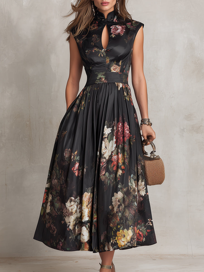 Vestido Midi Negro de Satén Plisado con Escote Lágrima