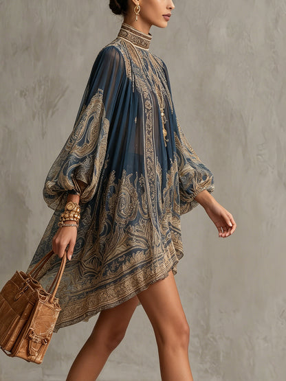 Vestido Mini Azul Marino de Chifón con Estampado Barroco