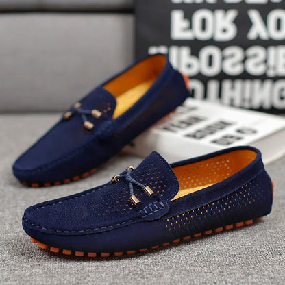 Sebastian | Mocasines de Ante Perforado sin Cordones para Hombre