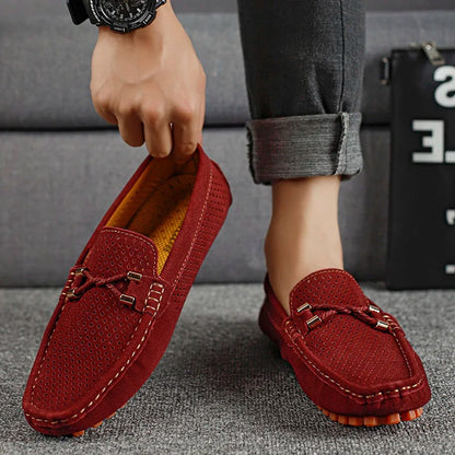 Sebastian | Mocasines de Ante Perforado sin Cordones para Hombre